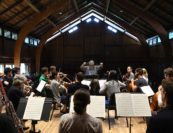 Leon Fleisher leads a rehearsal, 2017. Photo by Pete Checchia.