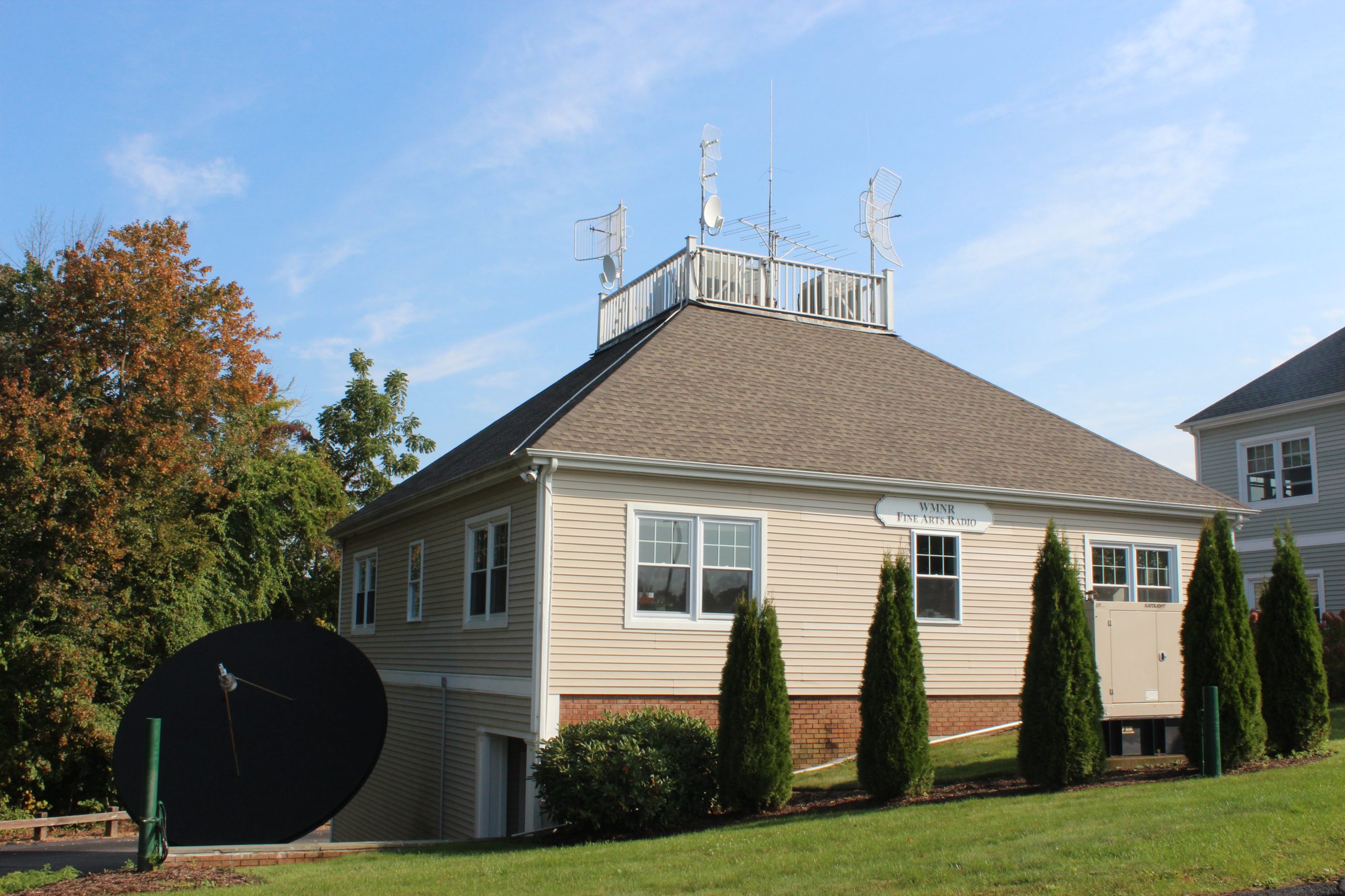 WMNR Fine Arts Radio